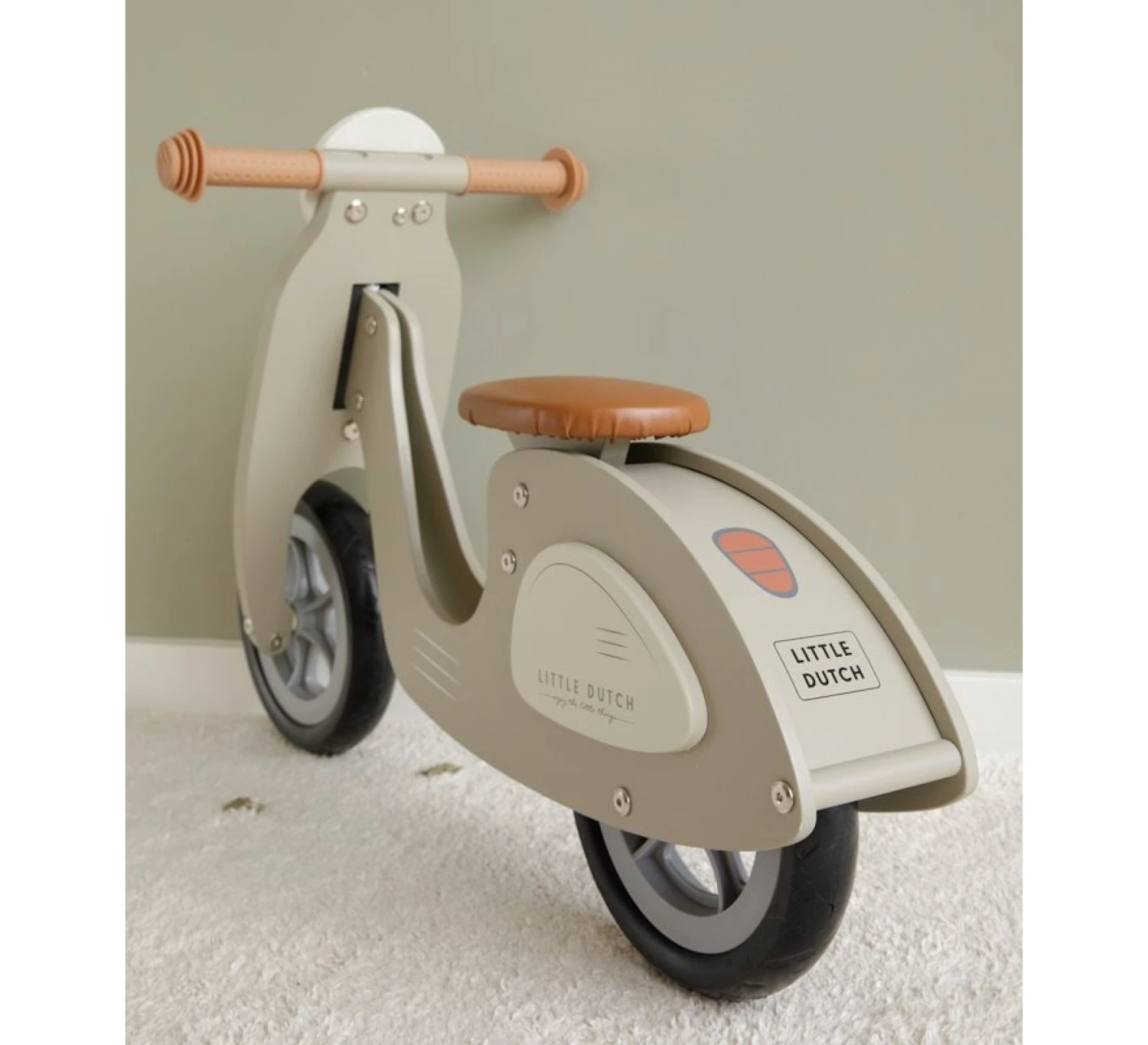 Little Dutch Loopscooter - Olive 7 Little Dutch Loopscooter - Olive - Afbeelding 5